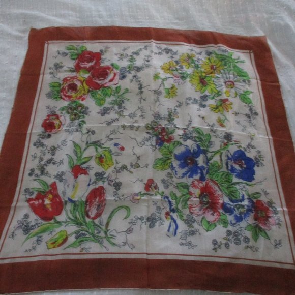 1950's floral  silk scarf - Picture 2 of 9
